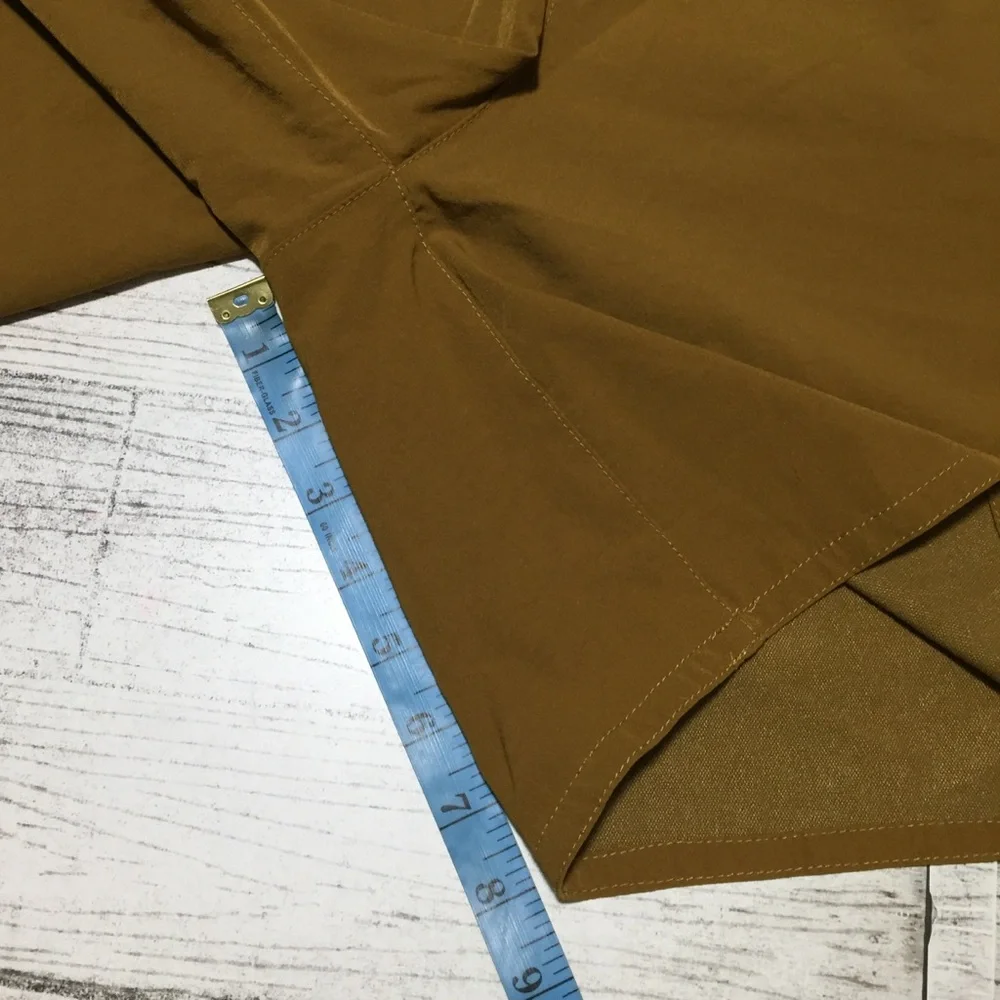 Tactics Skate Apparel Tech Shorts Men’s L Brown Orange Stretch (Inseam 8)